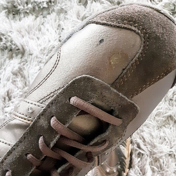 Athletic Works bronze & brown w/rhinestones - Picture 8 of 8